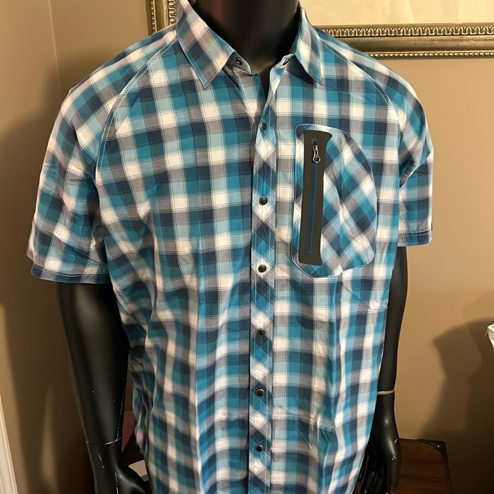 Super lightweight short sleeve shirt from REI